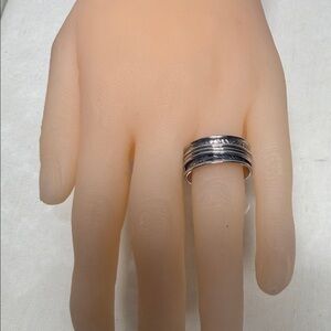 Sterling Silver D’joy Spinner Band Ring size 9 (Fidget Ring) UNISEX